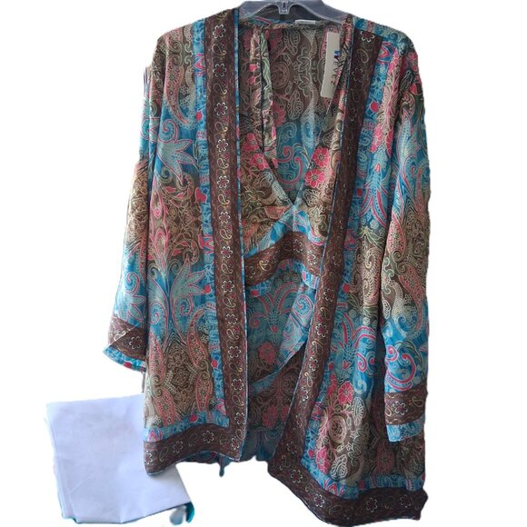 Wevez 100% Silk Print Bohemian Halter Top & Kimono one size NWT - Picture 4 of 4